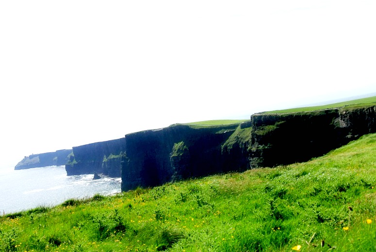 Partez en toute confiance en Irlande grâce à votre agence de voyage le cannet !