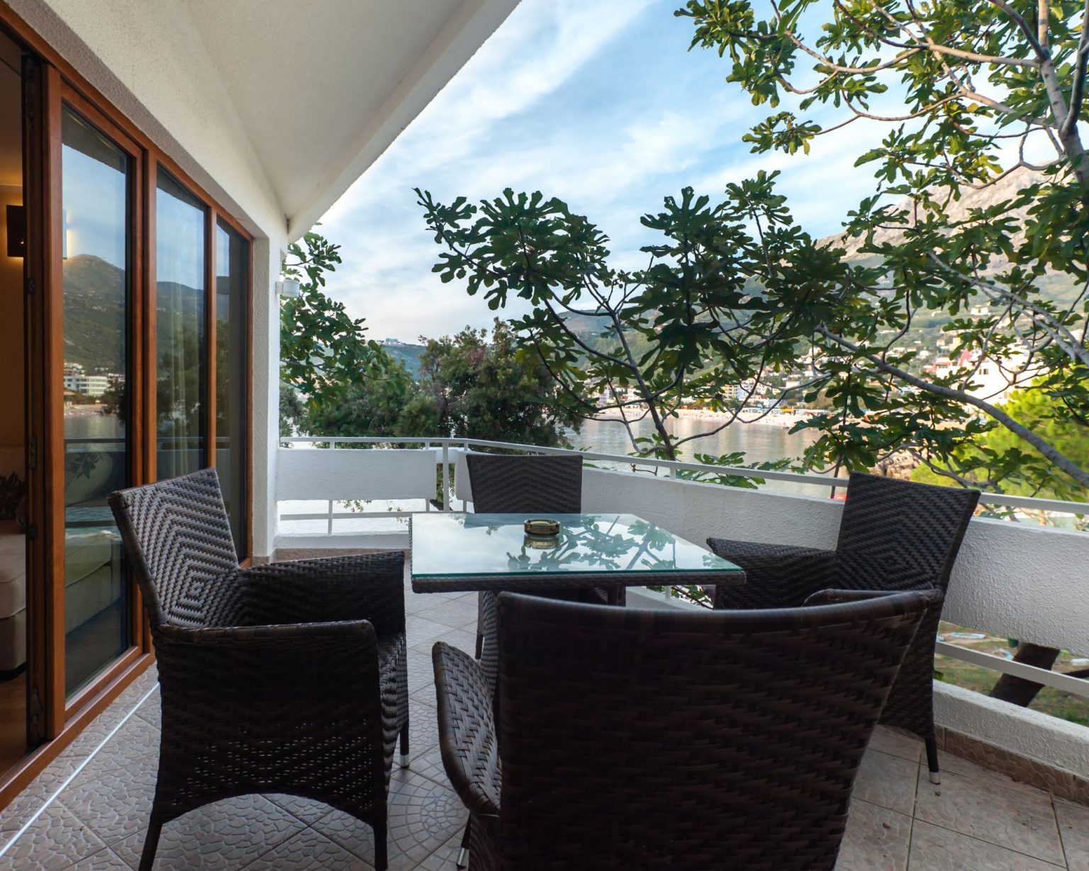 Meuble d'extérieur pour balcon comment choisir son meuble