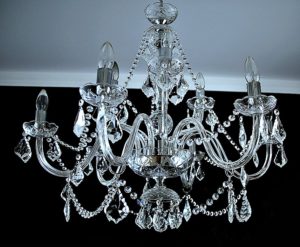 Lustre en cristal : un luminaire hors normes