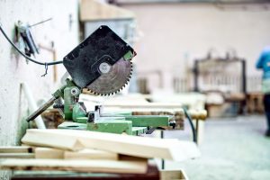 Radial circular saw
